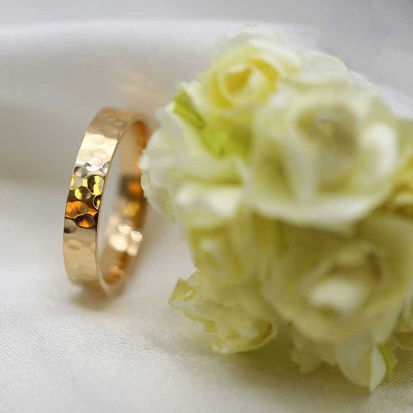 10 K Gold wedding Band 3mm , white gold, yellow gold, rose gold, hammer - Picture 1 of 3